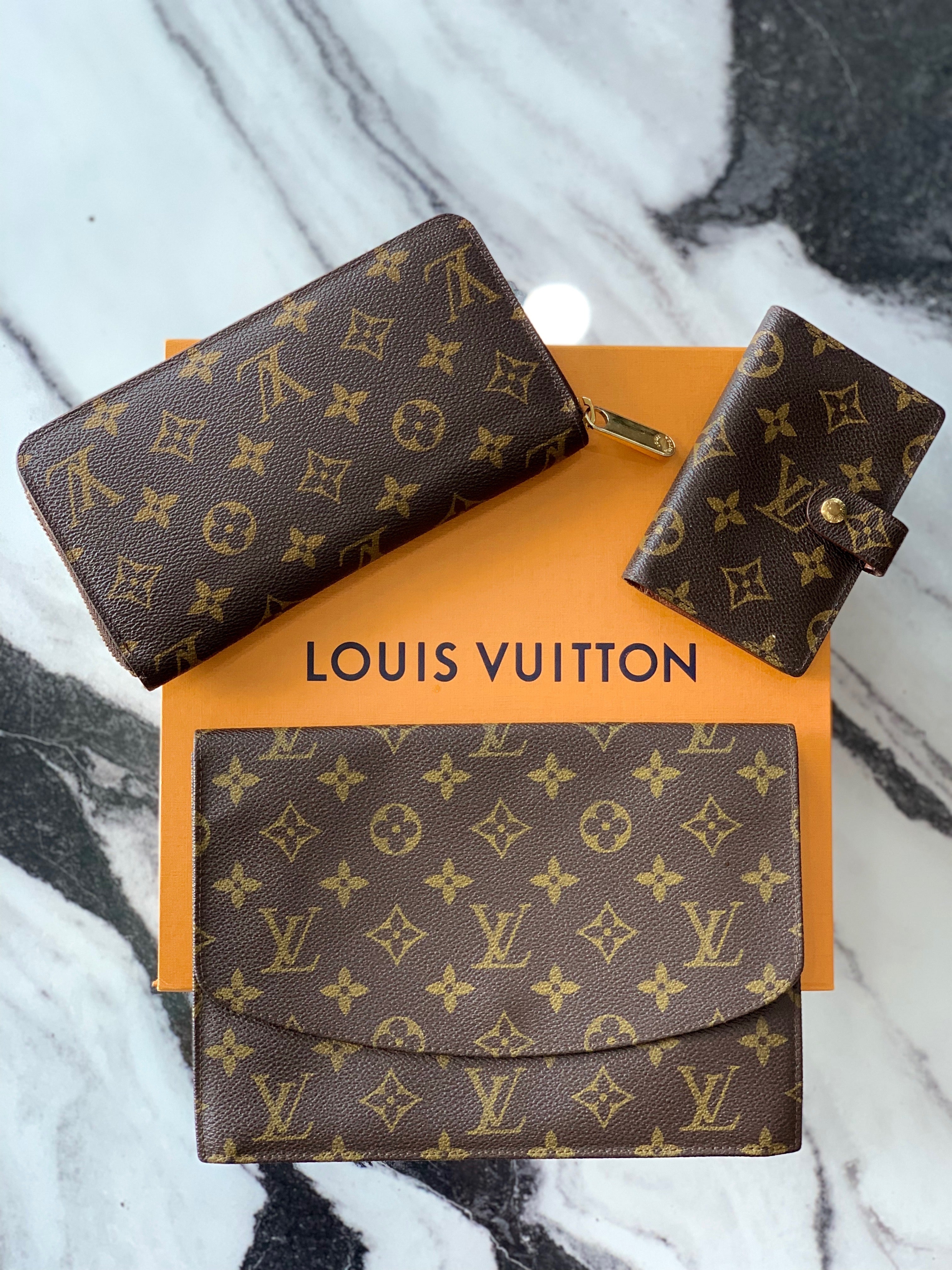 Louis Vuitton - Monogram Beads Silk Scarf Noir