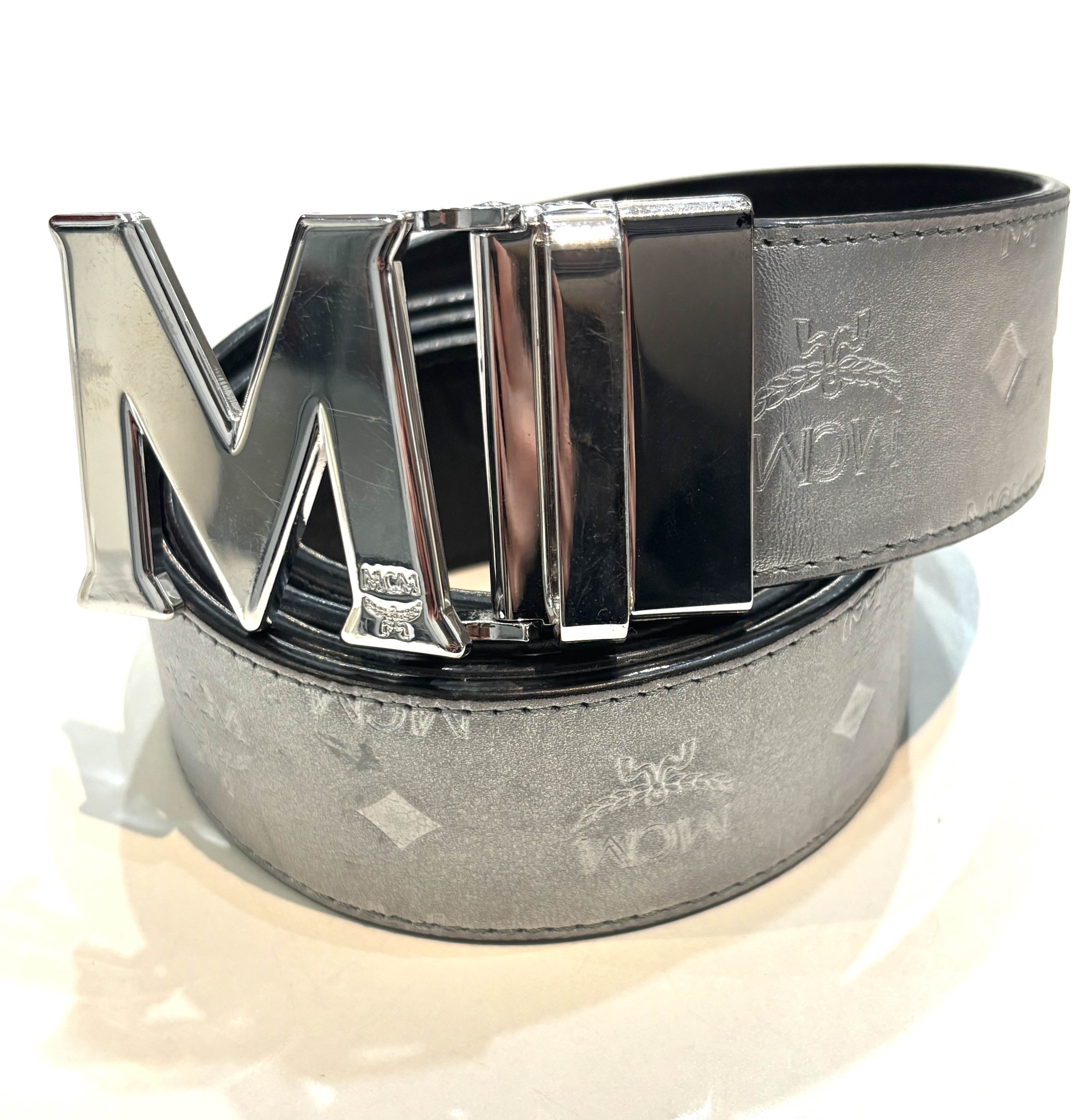 MCM Adjustable Reversible Black/Silver Belt with Silver Buckle 51\
