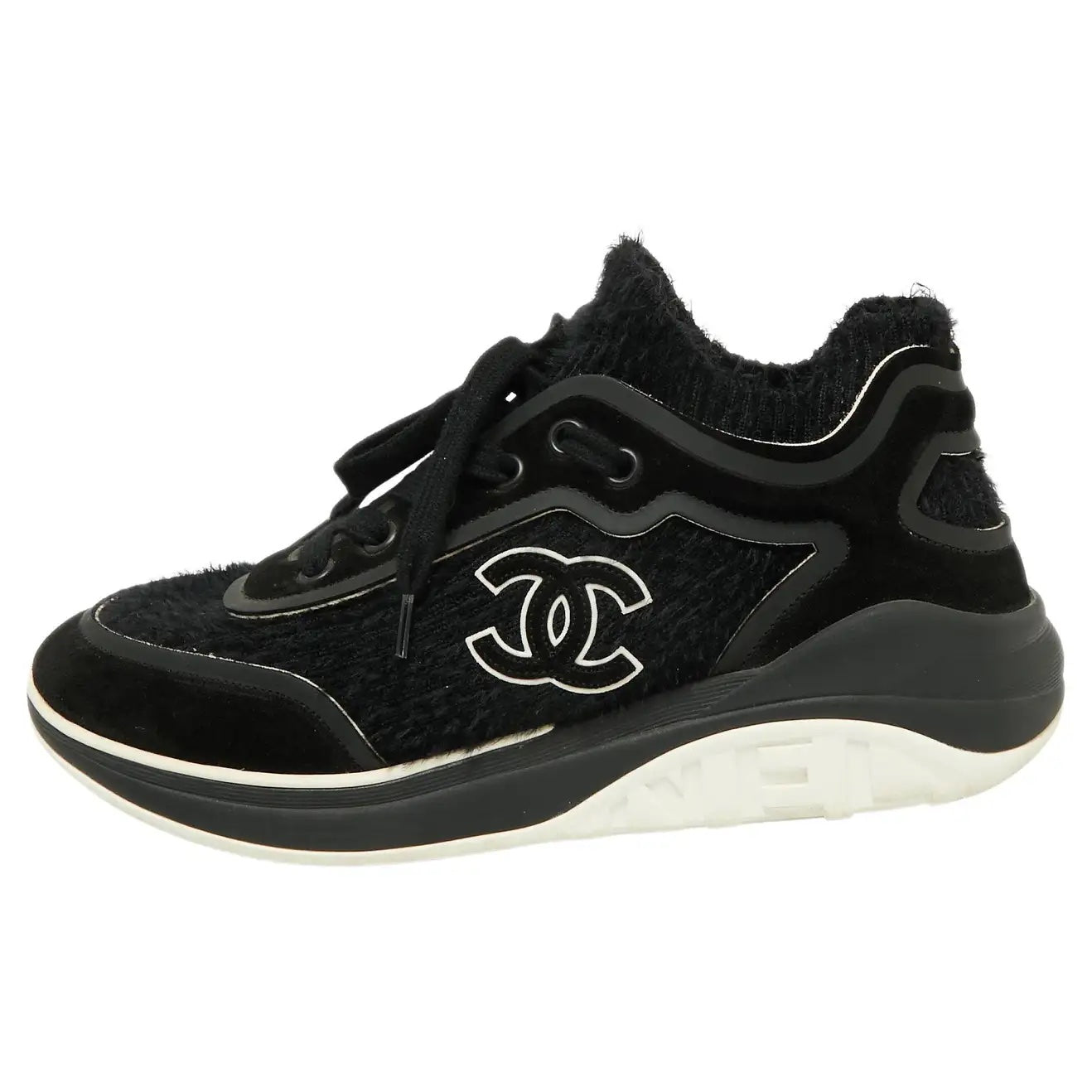 CHANEL Tweed Lace Up Shoes シャネル　シューズ CHANEL TWEED & SUEDE CC LACE UP SNEAKERS – Caroline's Fashion Luxuries