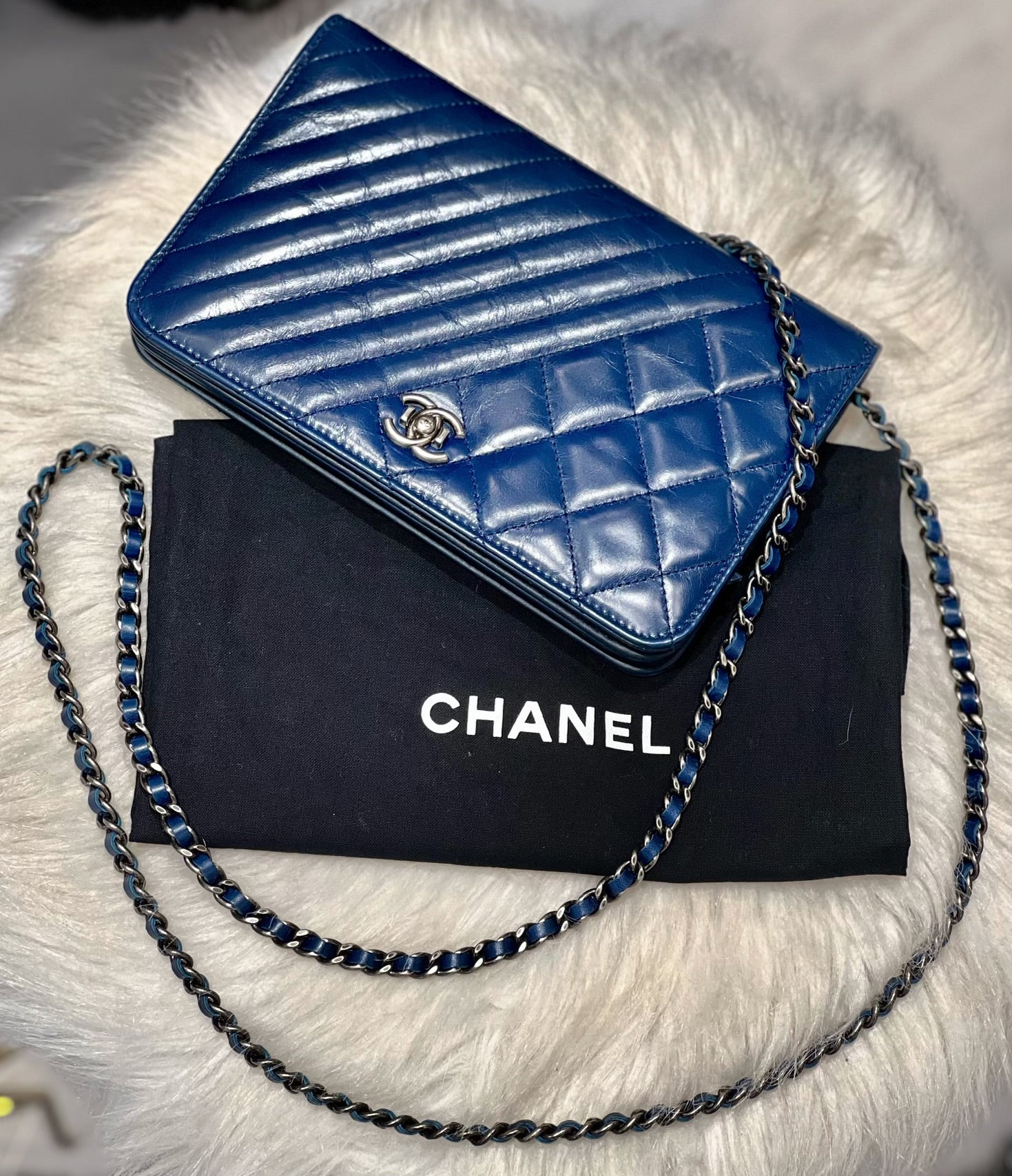 CHANEL Caviar Enamel Coco Casino Quilted Zip Coin Purse Navy Blue
