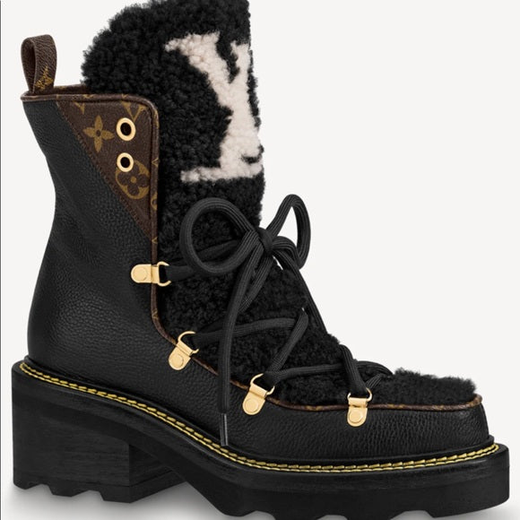 LOUIS VUITTON BEAUBOURG ANKLE BOOT
