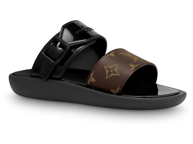 Louis Vuitton Monogram Sunbath Flat Mule Sandals – Caroline's