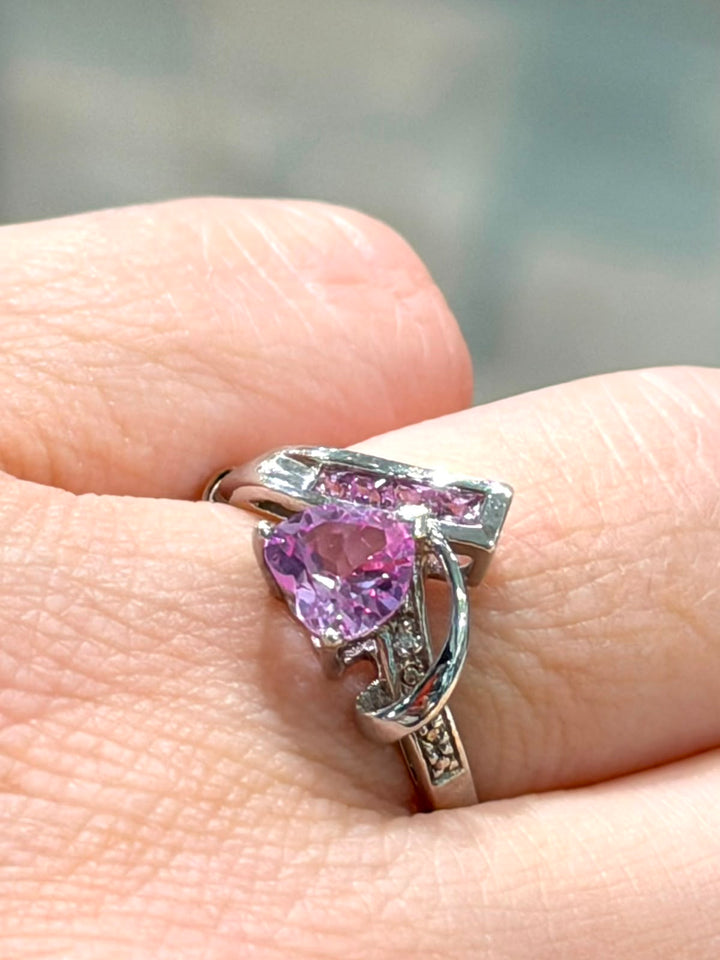 10K WHITE GOLD PINK SAPPHIRE RING