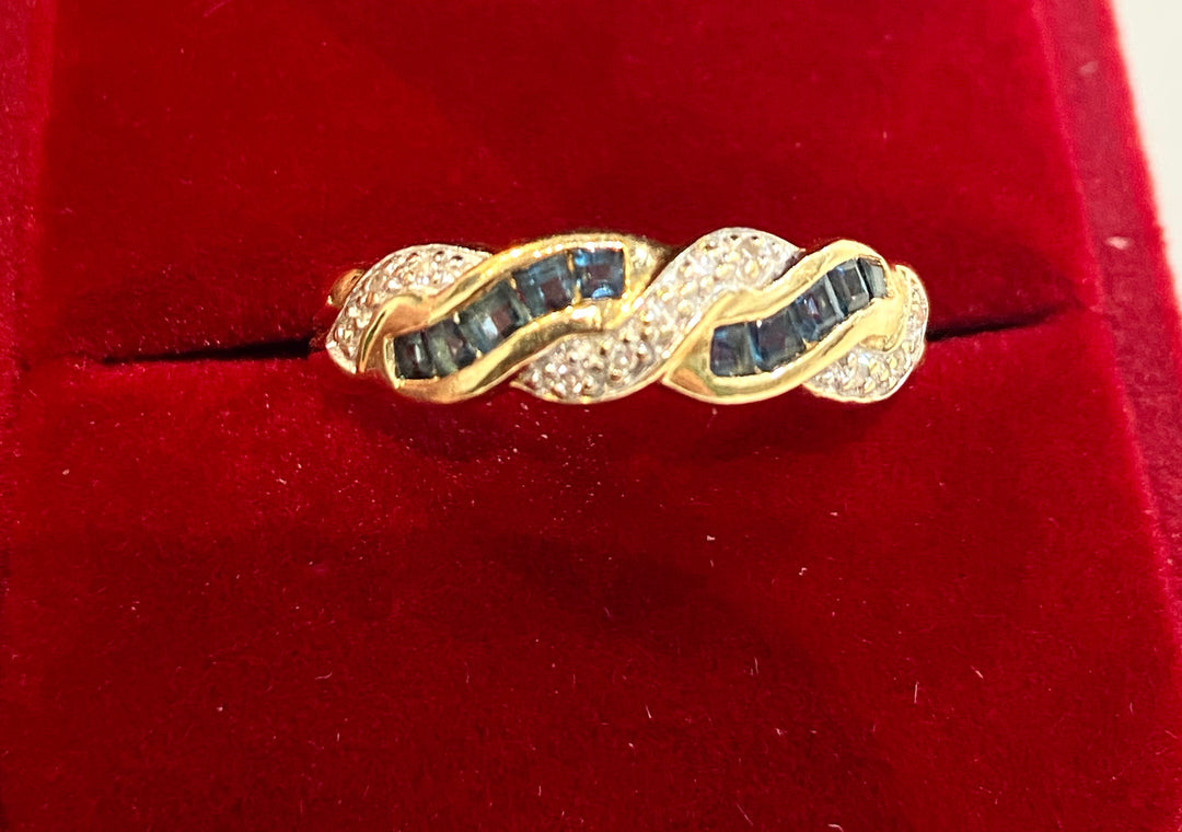 14K GOLD ROUND BRILLIANT CUT DIAMOND &amp; SQUARE STEP CUT BLUE SAPPHIRE RING