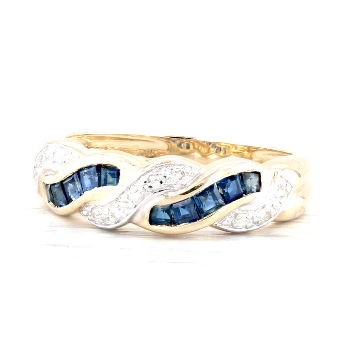 14K GOLD ROUND BRILLIANT CUT DIAMOND &amp; SQUARE STEP CUT BLUE SAPPHIRE RING