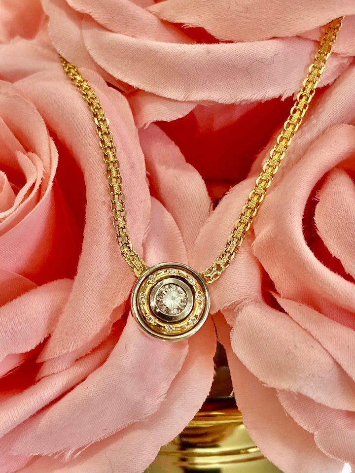 14K GOLD ROUND DIAMOND CENTER NECKLACE