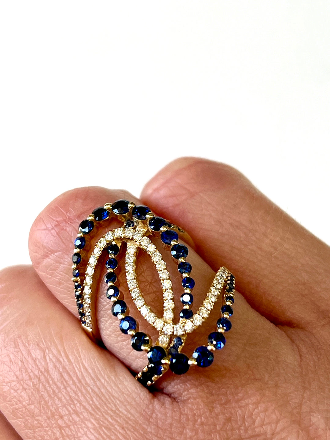 14K GOLD BLUE SAPPHIRE &amp; DIAMONDS SWIRL COCKTAIL RING