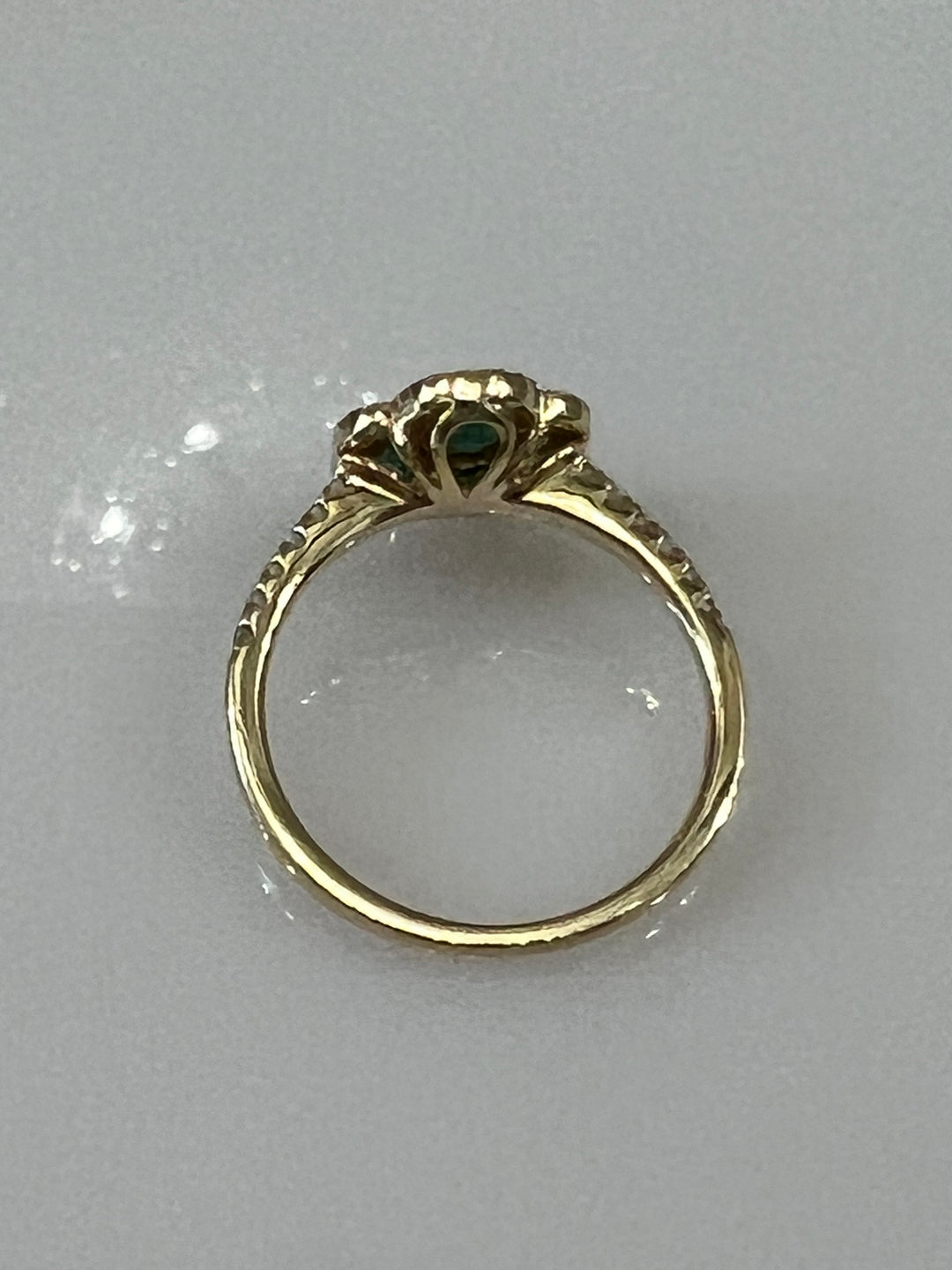 14K YELLOW GOLD EMERALD DIAMOND CLOVER RING