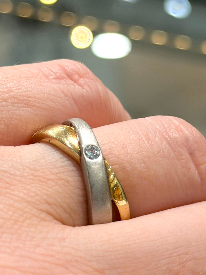 14K TWO-TONE DIAMOND CROSSOVER RING