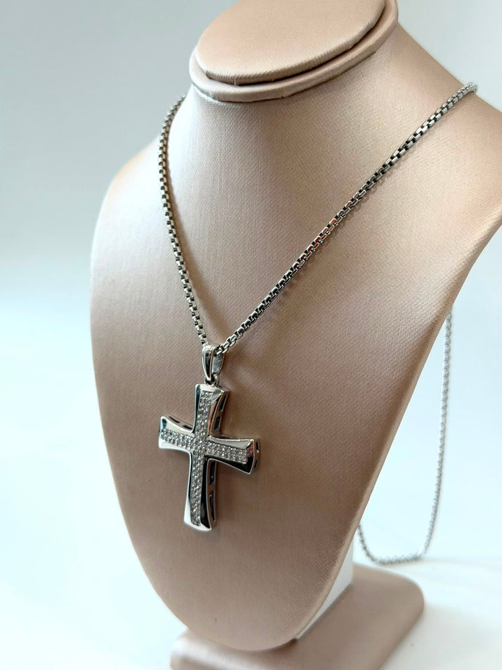14K WHITE GOLD DIAMOND CROSS PENDANT NECKLACE