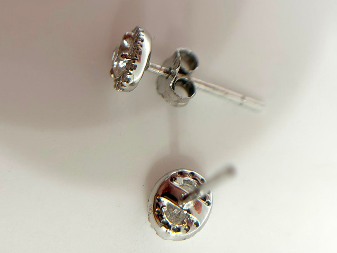 14K WHITE GOLD DIAMOND HALO STUD EARRINGS