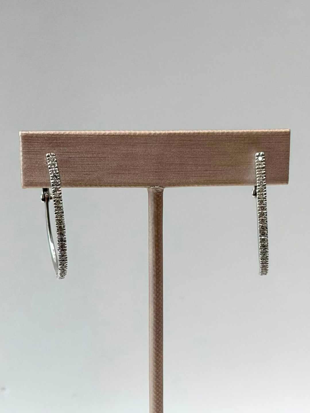 14K WHITE GOLD DIAMOND HOOP EARRINGS