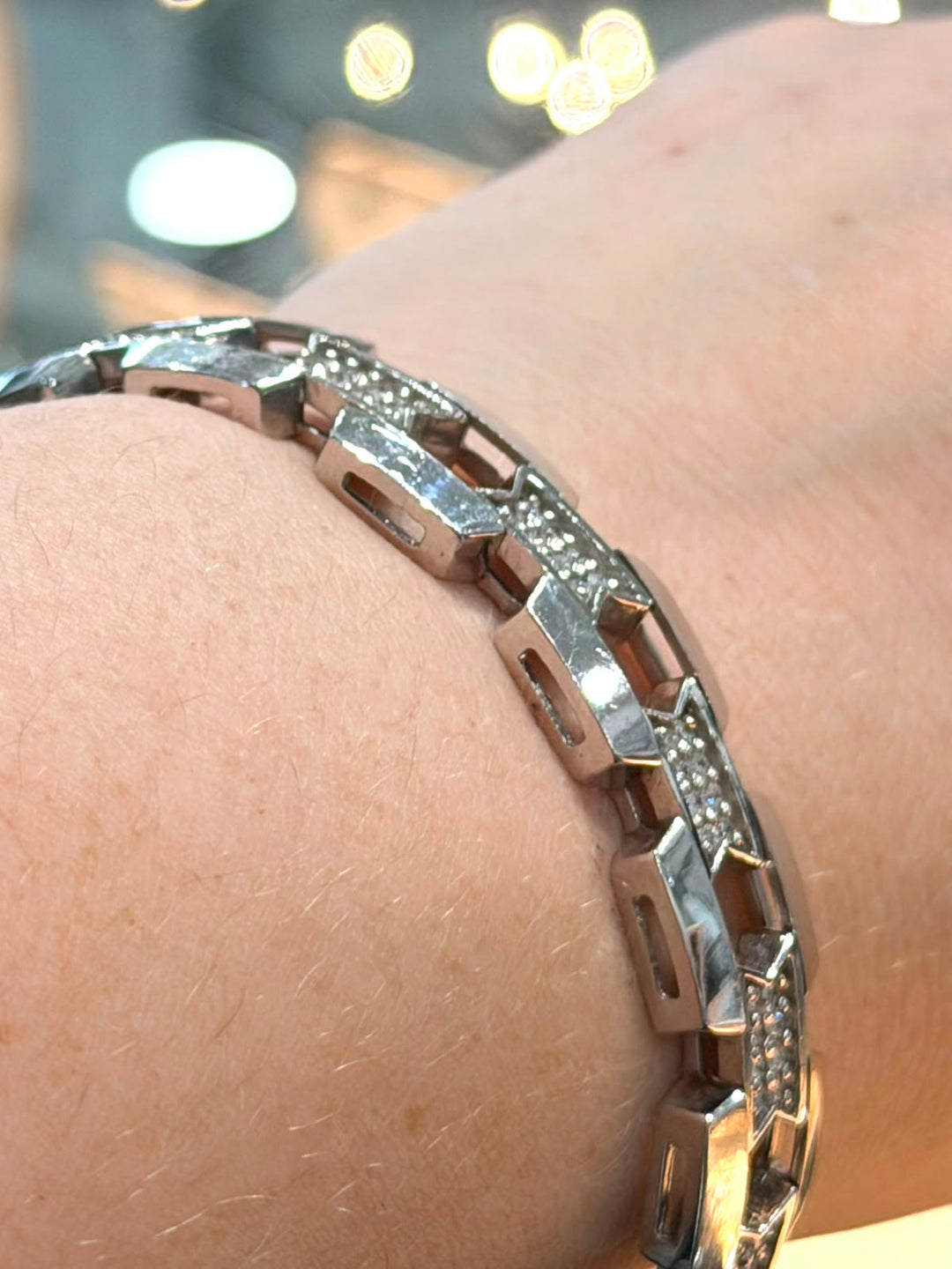 14K WHITE GOLD DIAMOND LINK BRACELET