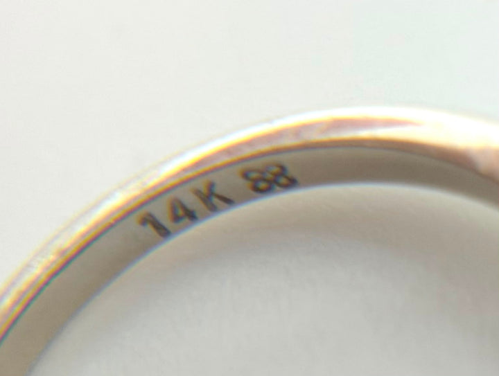 14K WHITE GOLD DIAMOND SOLITAIRE RING