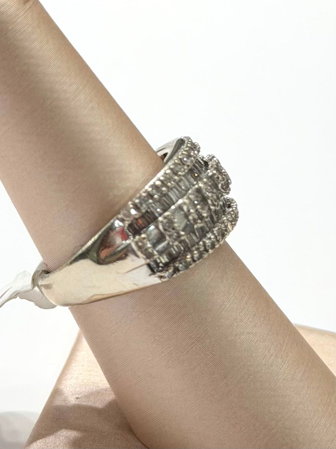 14K WHITE GOLD MULTI-ROW DIAMOND RING
