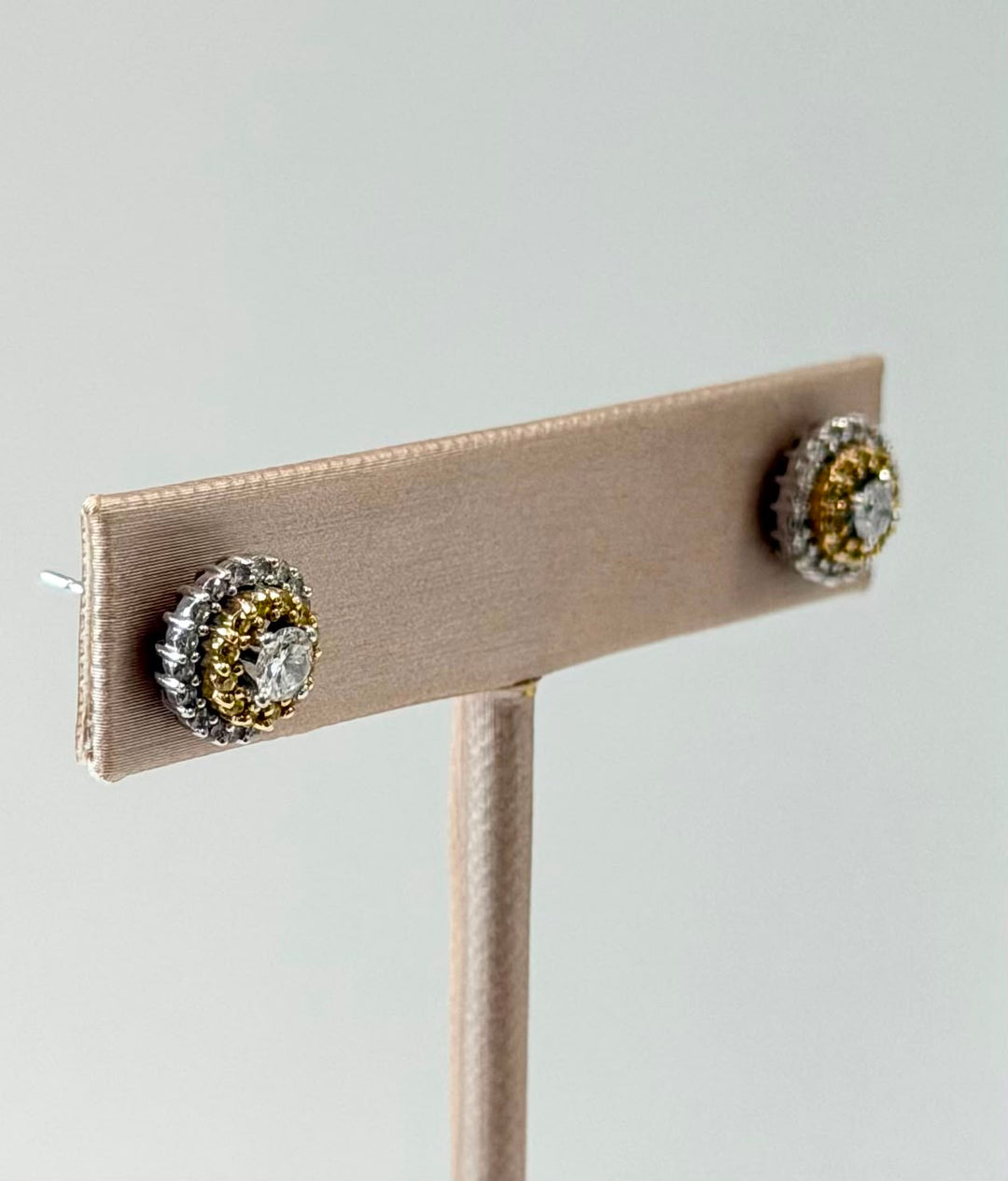 14K WHITE GOLD YELLOW &amp; WHITE DIAMOND STUD EARRINGS
