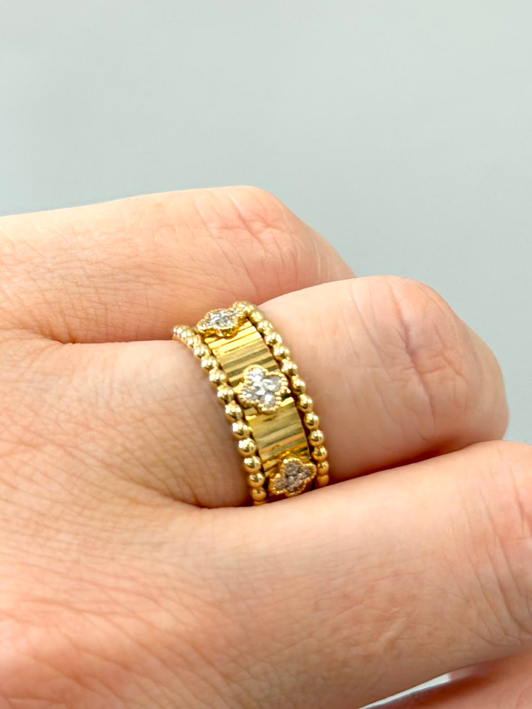 14K YELLOW GOLD DIAMOND CLOVER WIDE BAND RING