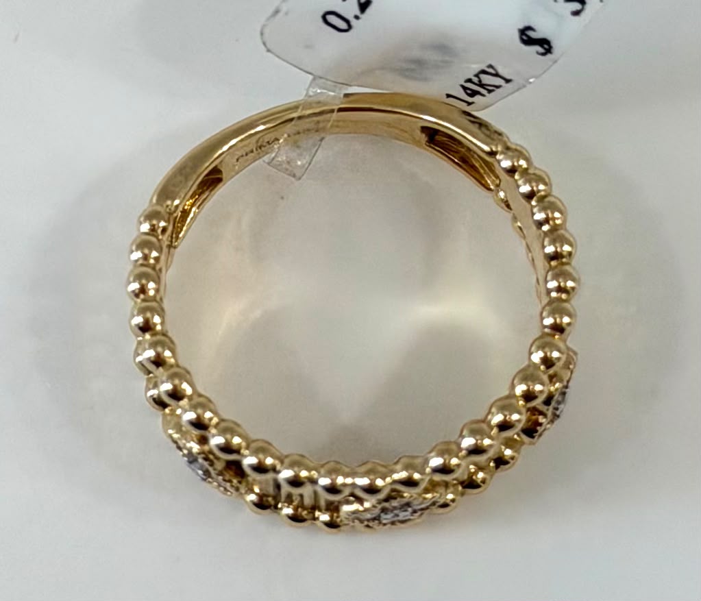 14K YELLOW GOLD DIAMOND CLOVER WIDE BAND RING