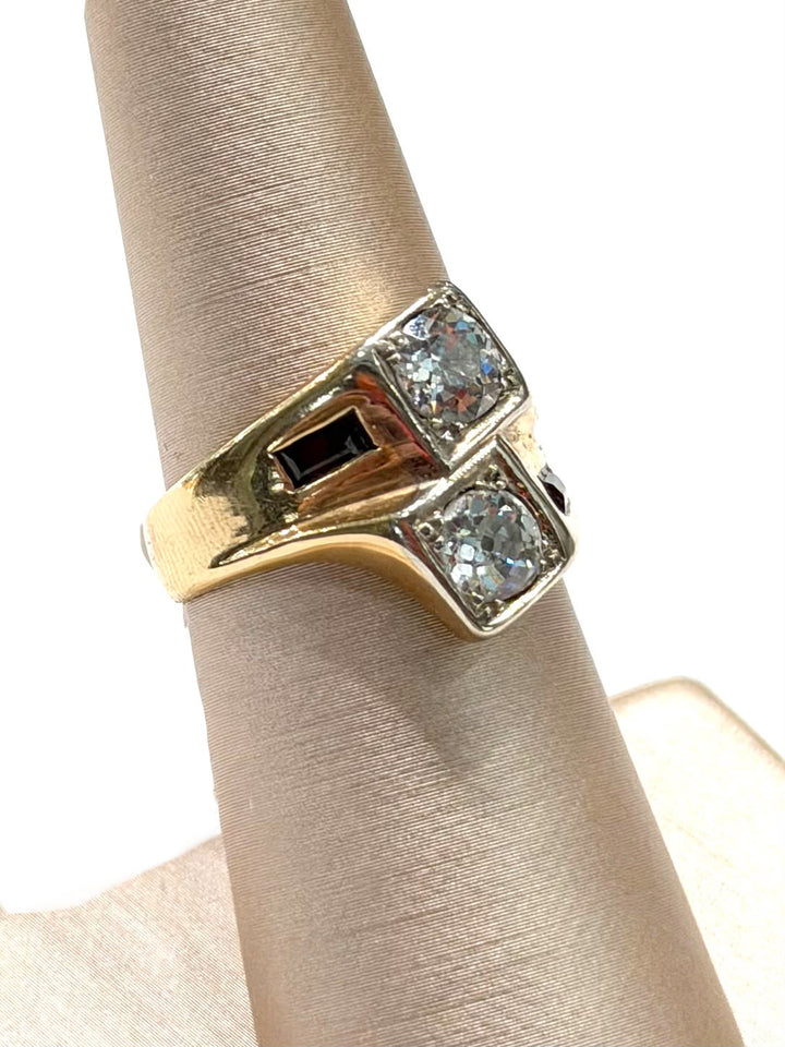 14K YELLOW GOLD DIAMOND &amp; RED GEMSTONE RING