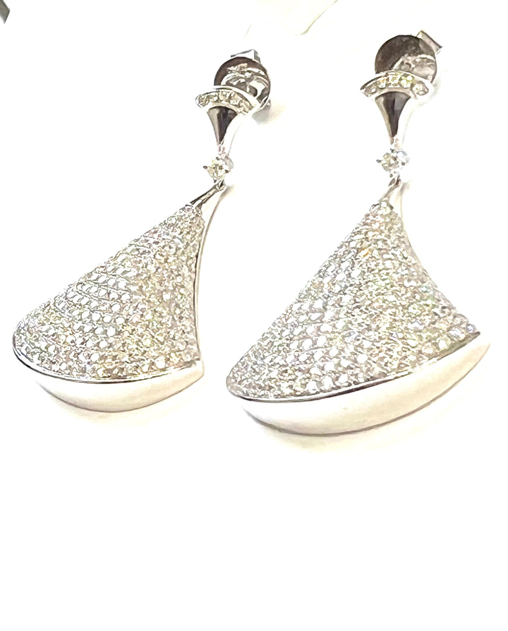 18K WHITE GOLD DIAMOND FANCY STATEMENT EARRINGS