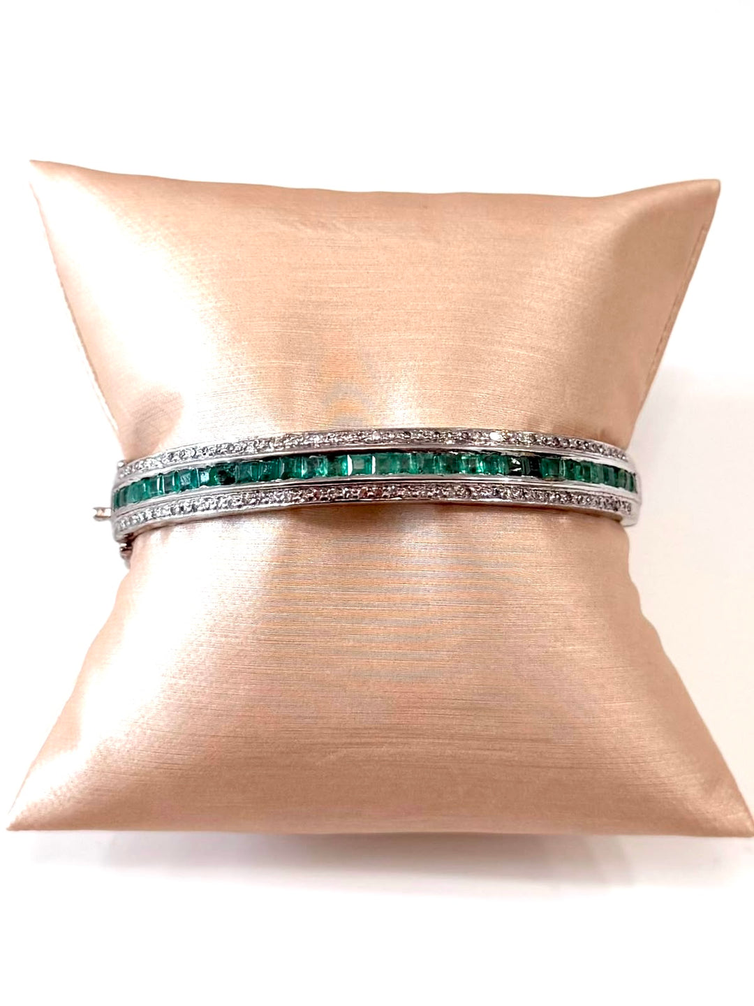 18K WHITE GOLD TRIPLE ROW BAGUETTE EMERALD &amp; DIAMOND BANGLE BRACELET