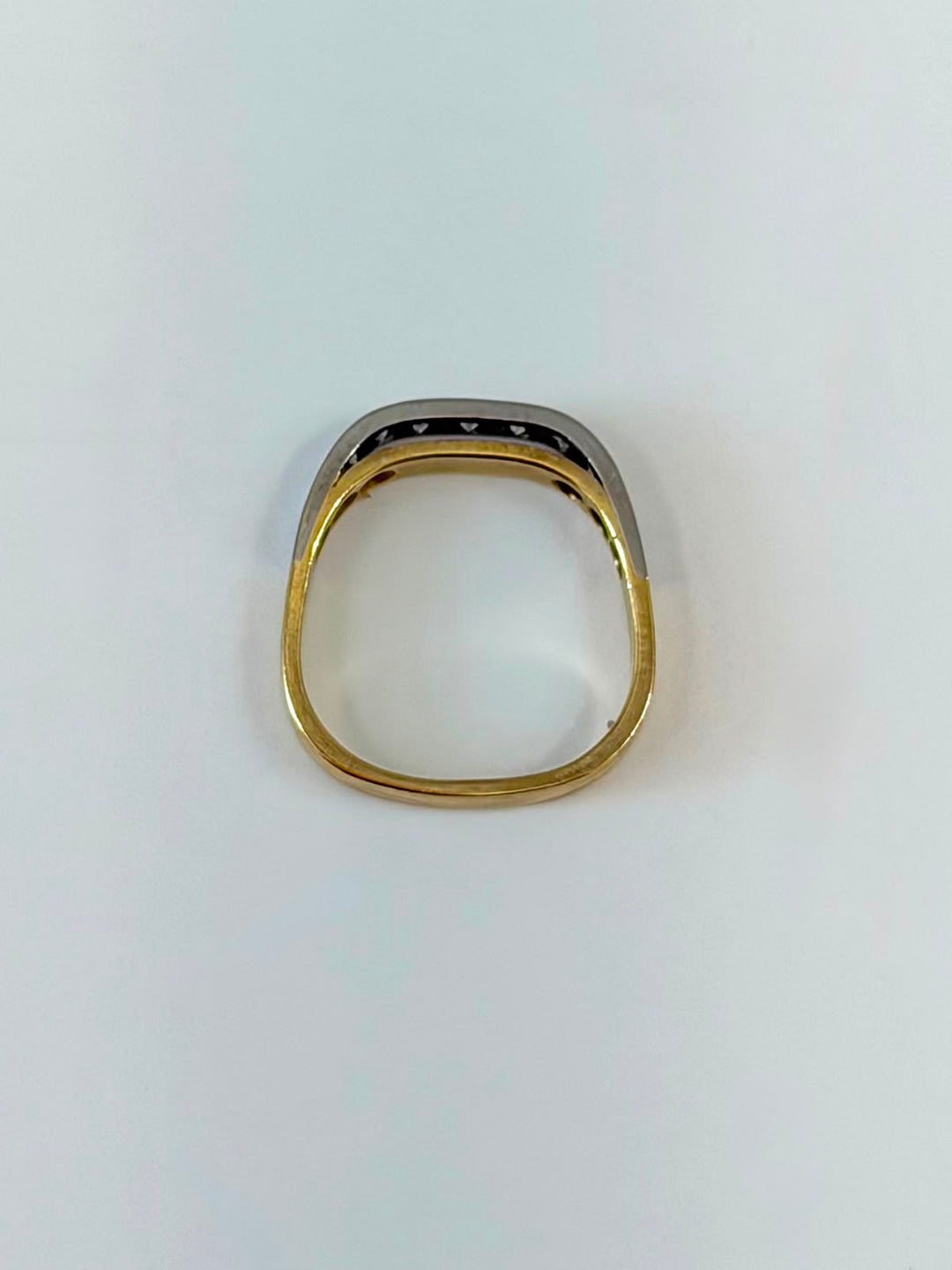 18K GOLD &amp; PLATINUM DIAMOND BAND RING
