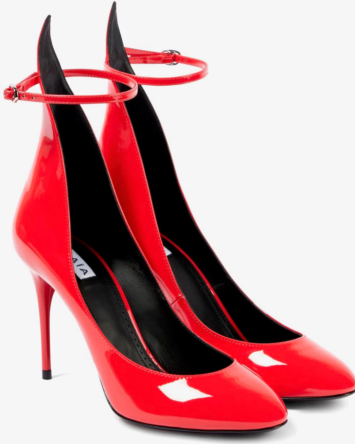 ALAÏA DÉCOLLETÉ 90 PATENT LEATHER ANKLE STRAP PUMPS – RED