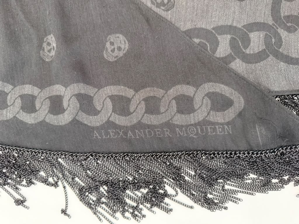 ALEXANDER MCQUEEN FRINGE SCARF