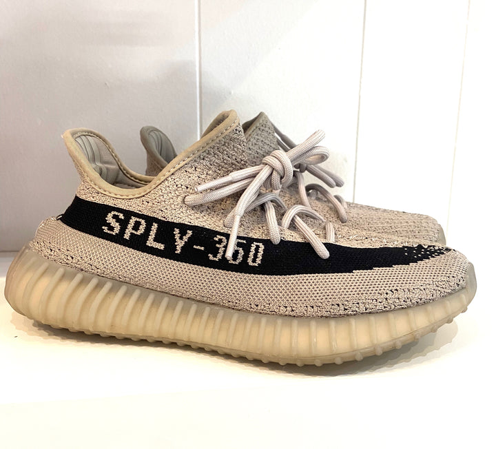 YEEZY 350 BOOST V2 SNEAKERS IN SLATE