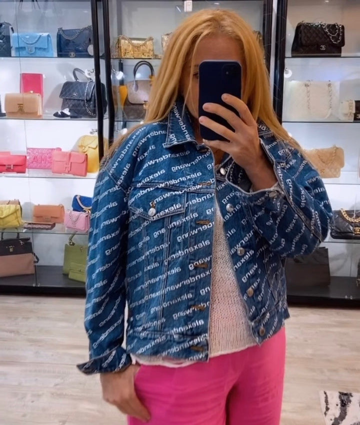 ALEXANDER WANG GAME LOGO DENIM JACKET – Caroline's Fashion Luxuries