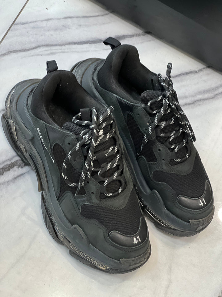 BALENCIAGA TRIPLE S SNEAKERS