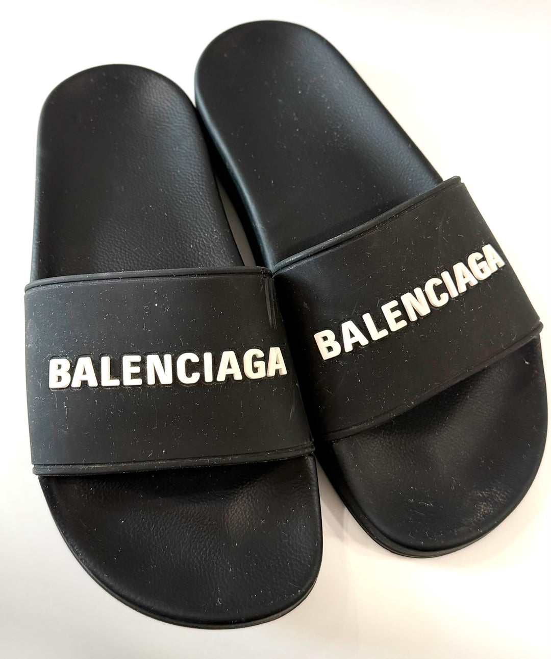 BALENCIAGA RUBBER LOGO POOL SLIDES
