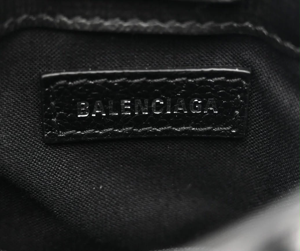 BALENCIAGA TEXTURED CALFSKIN LEATHER SHOPPING PHONE HOLDER BAG