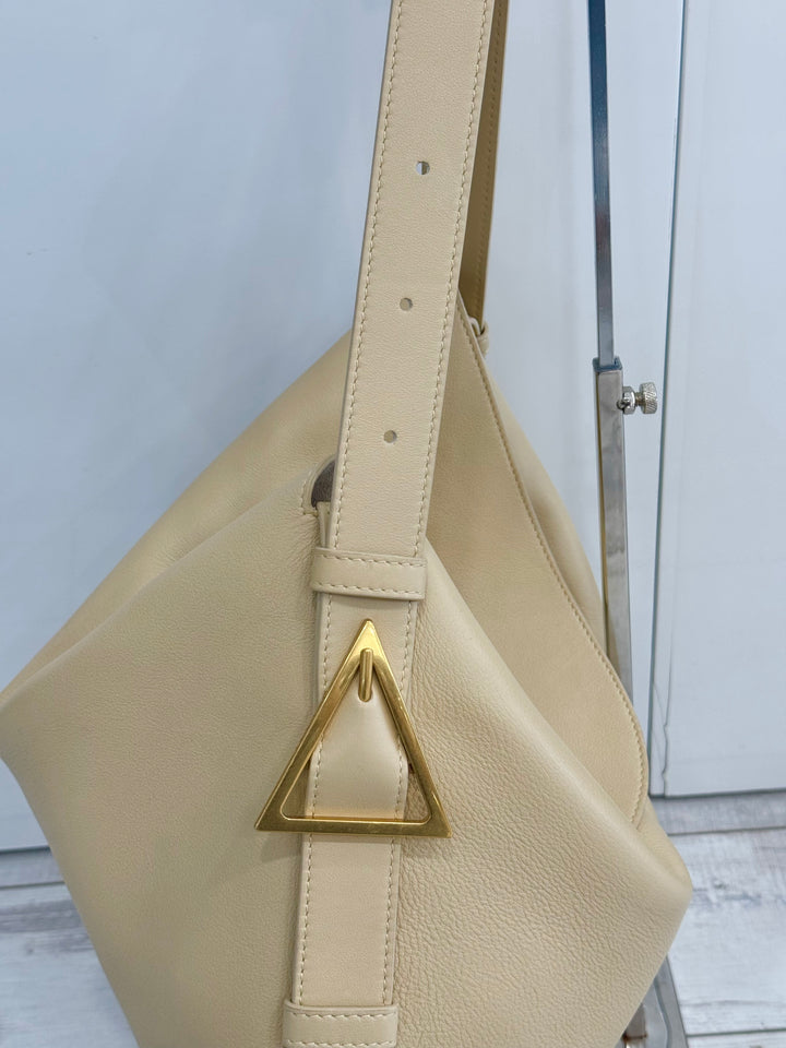 BOTTEGA VENETA CALFSKIN LEATHER CRADLE SHOULDER BAG