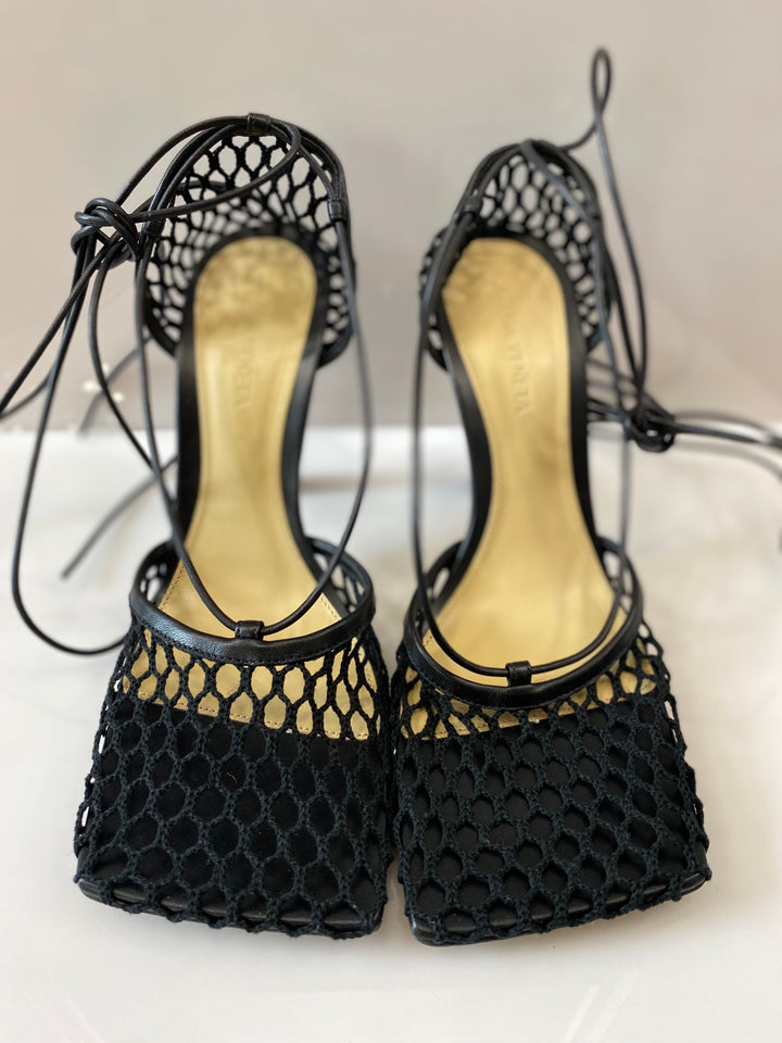 BOTTEGA VENETA LACE-UP NAPPA LEATHER TRIMMED MESH SANDALS