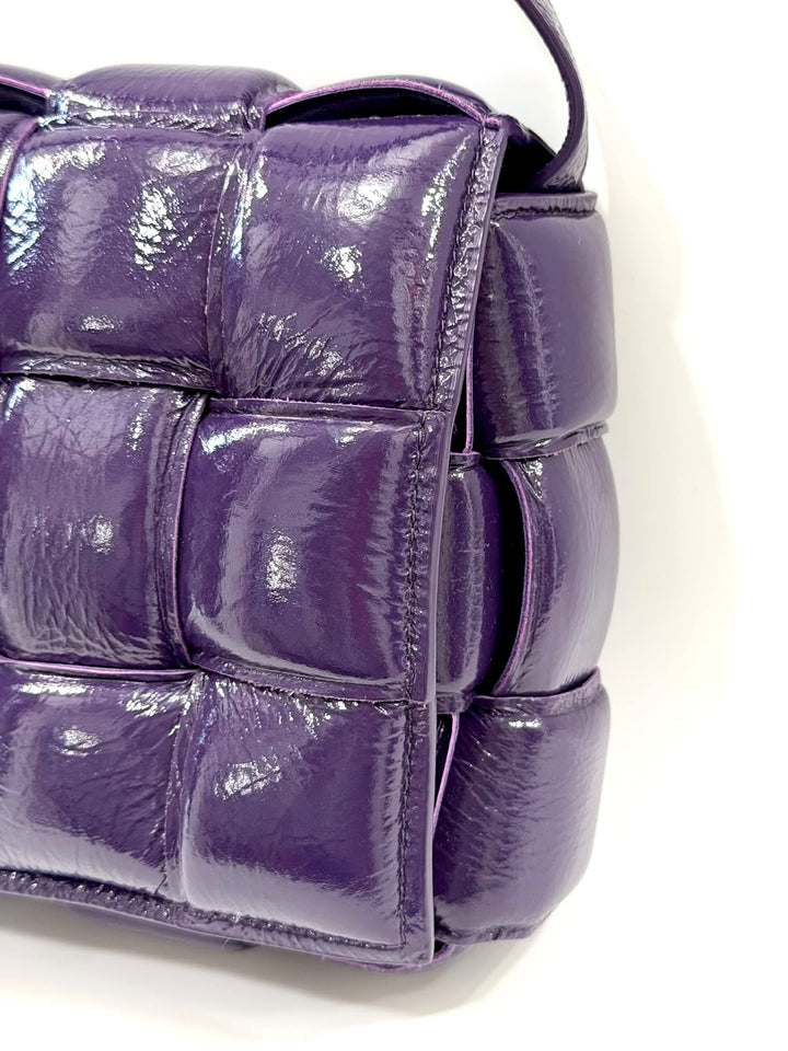 BOTTEGA VENETA TEXTURED DEERSKIN MAXI INTRECCIATO PADDED CASSETE BAG