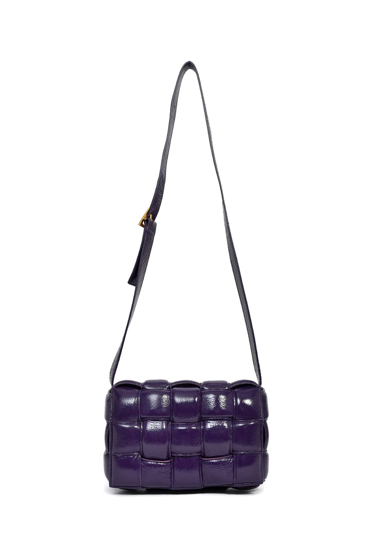 BOTTEGA VENETA TEXTURED DEERSKIN MAXI INTRECCIATO PADDED CASSETE BAG