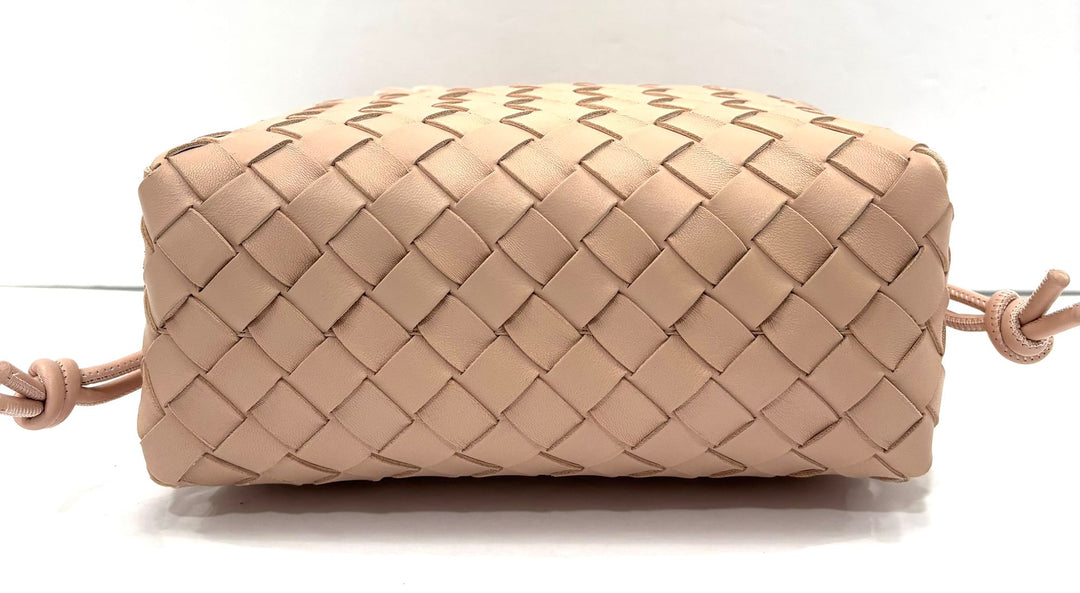 BOTTEGA VENETA NAPPA INTRECCIATO SMALL LOOP CAMERA BAG