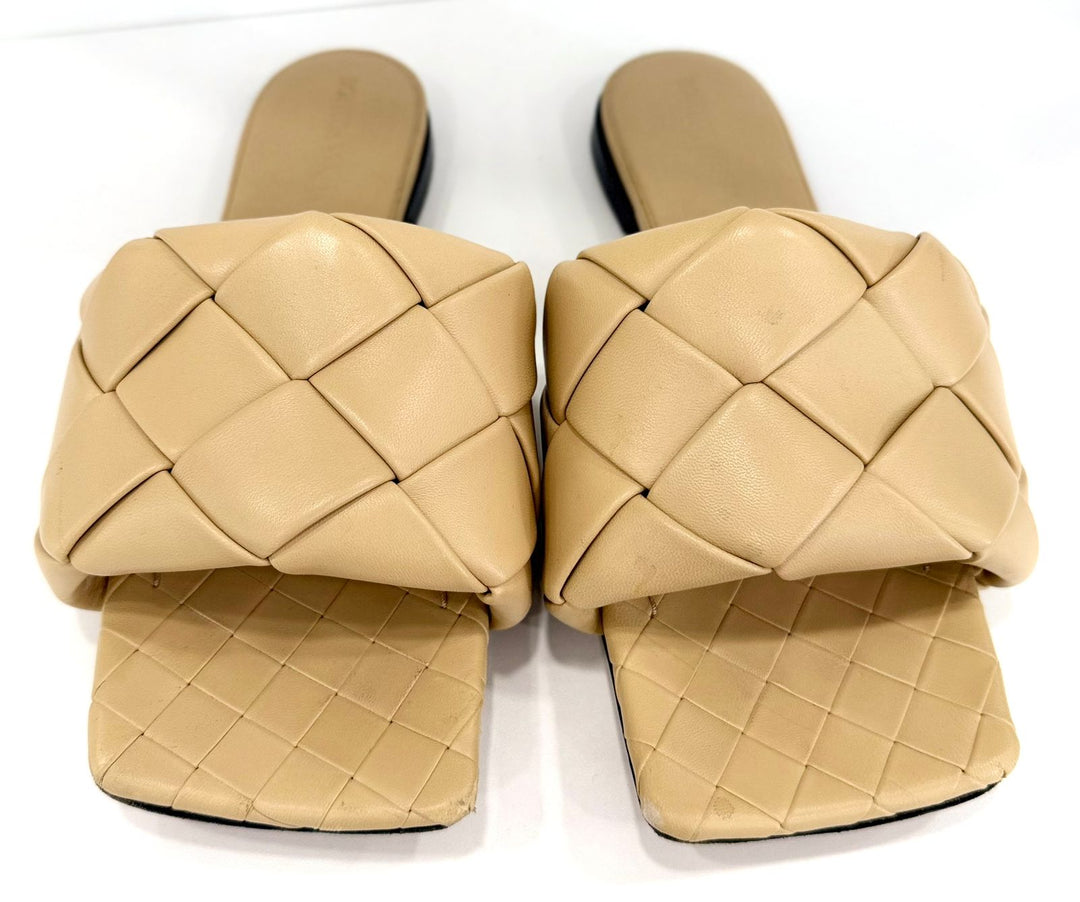 BOTTEGA VENETA NAPPA LEATHER MAXI INTRECCIATO LIDO FLAT MULES