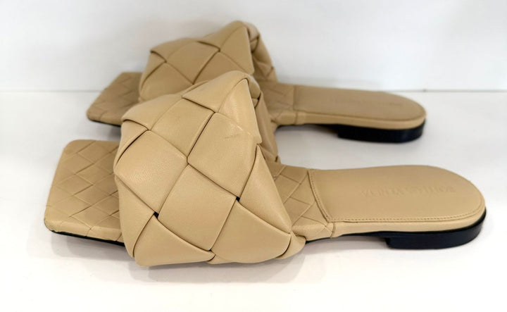 BOTTEGA VENETA NAPPA LEATHER MAXI INTRECCIATO LIDO FLAT MULES