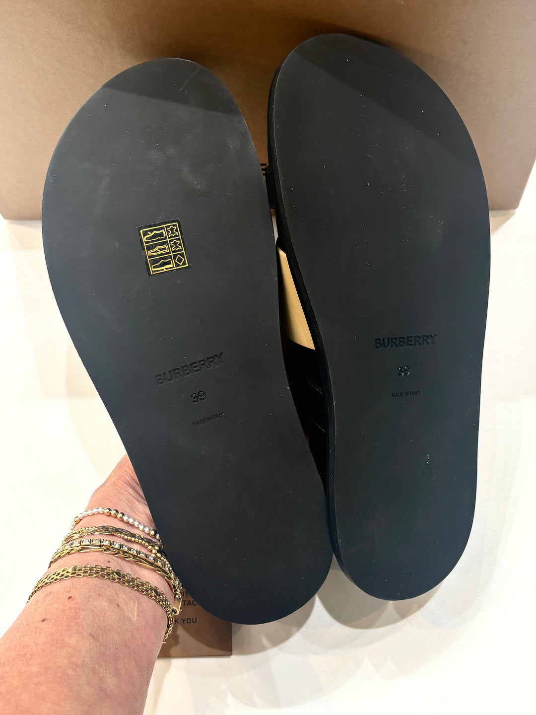 BURBERRY ELLENDALE WOVEN CALFSKIN LEATHER MULES