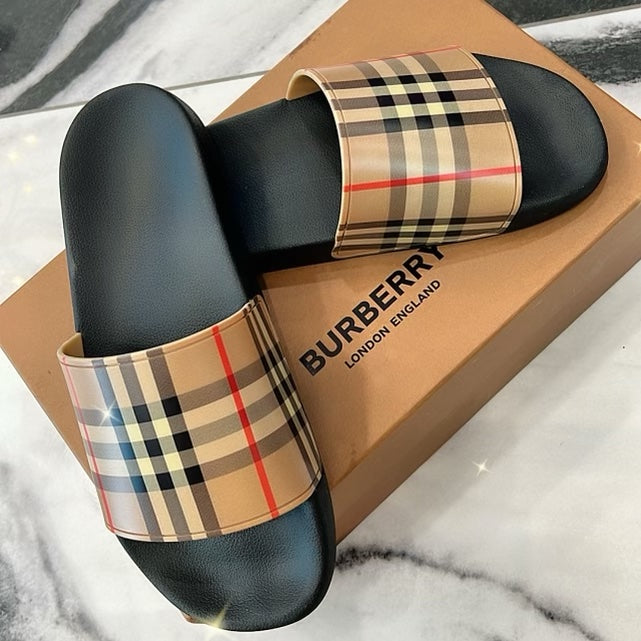 BURBERRY VINTAGE CHECK FURLEY SLIDE SANDALS