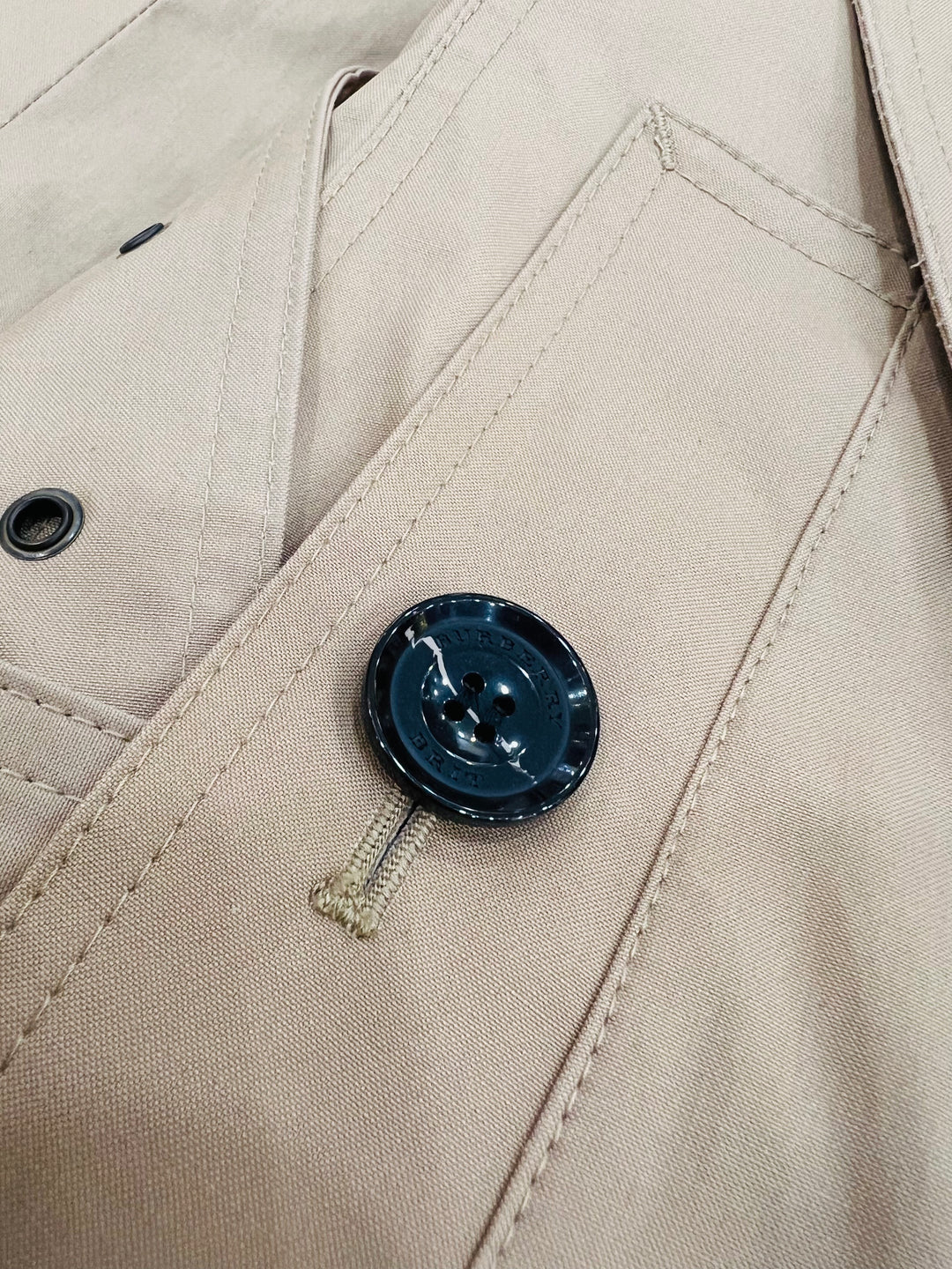 BURBERRY REYMOORE HOODED TRENCH COAT