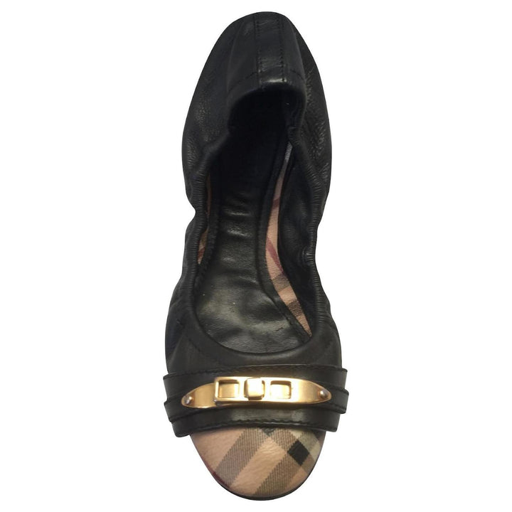 BURBERRY TWIST LOCK DRAYTON LEATHER BALLERINA FLATS