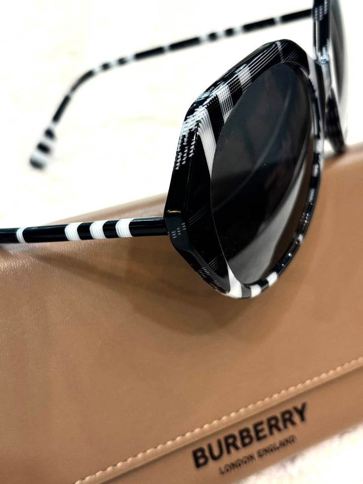 BURBERRY BE4375 VANESSA SUNGLASSES