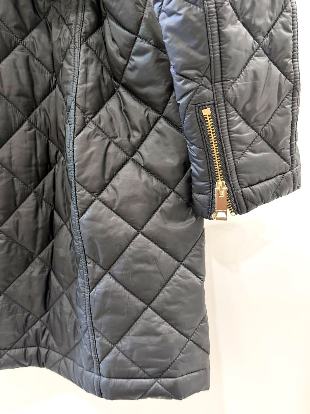 BURBERRY BLACK QUILTED JACKET