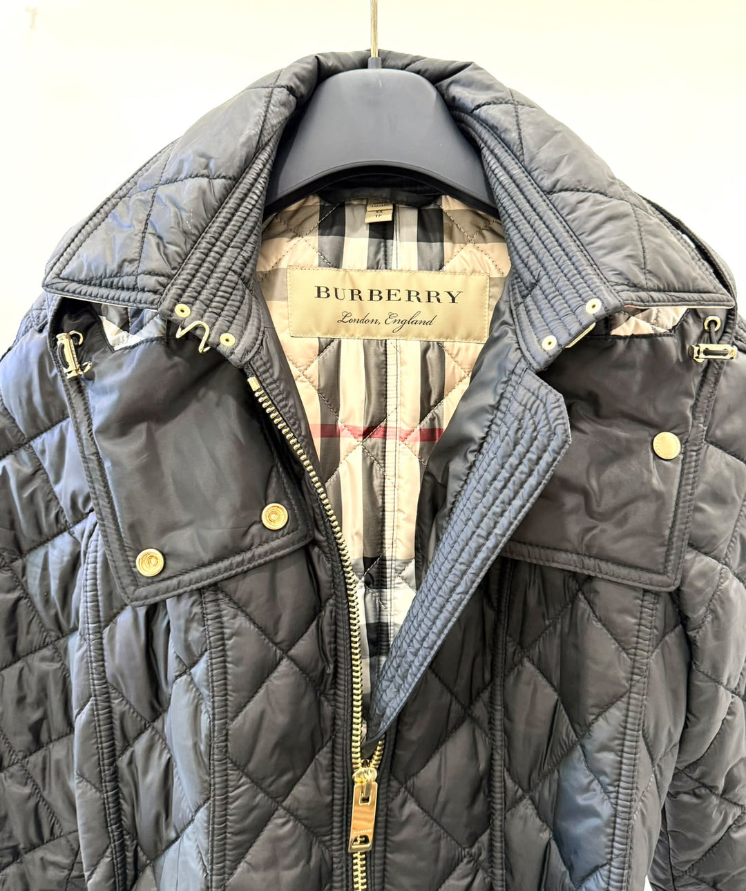 BURBERRY BLACK QUILTED JACKET