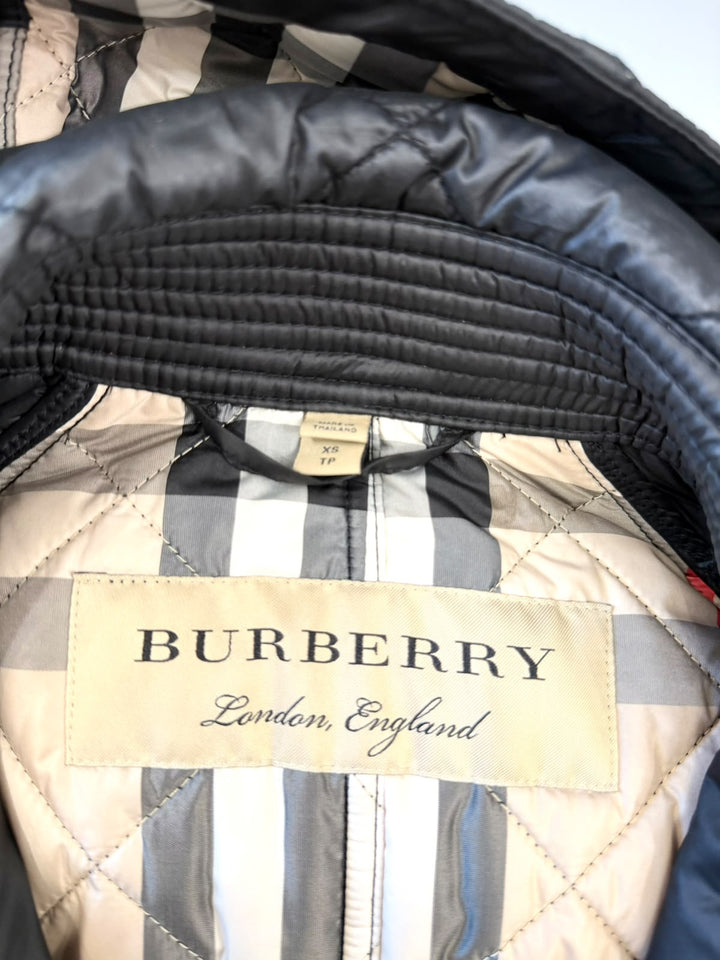 BURBERRY BLACK QUILTED JACKET