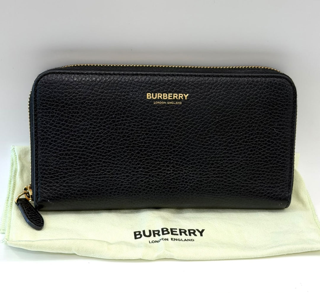 BURBERRY ROUND LONG LEATHER WALLET