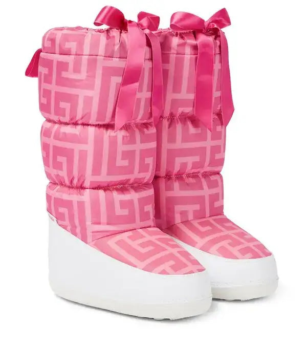 BALMAIN X BARBIE® AFTER SKI TUNDRA MONOGRAM LIMITED-EDITION BOOTS